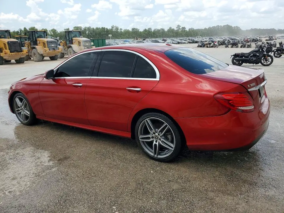 2019 MERCEDES-BENZ E 300  