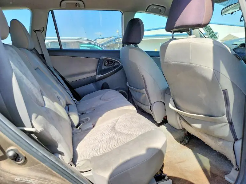 2011 TOYOTA RAV4 BASE  