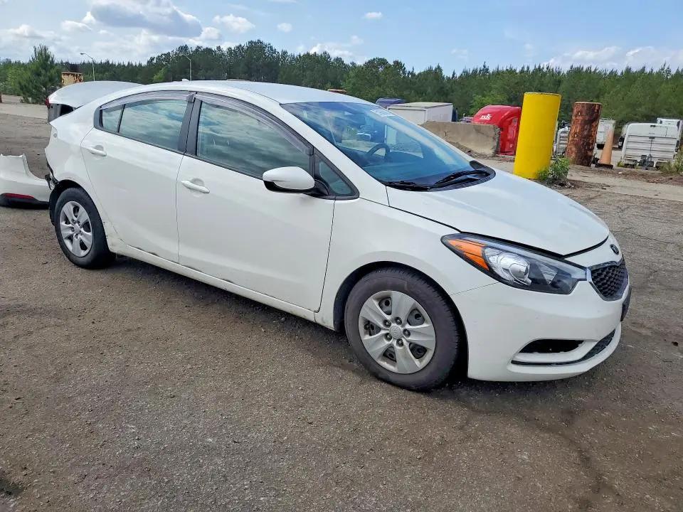 2016 KIA FORTE LX  