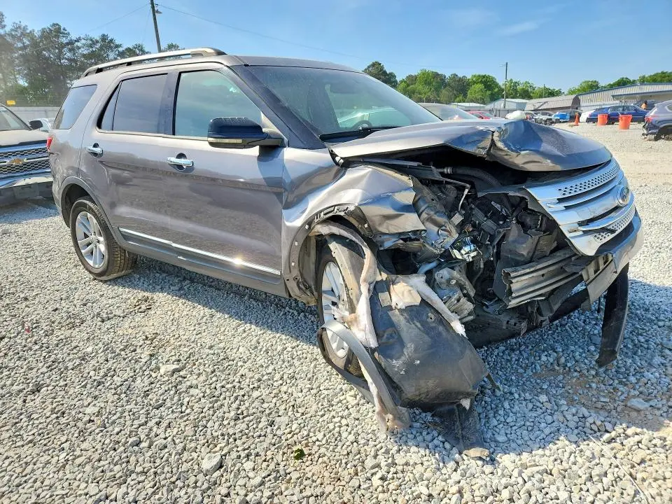 2013 FORD EXPLORER XLT  