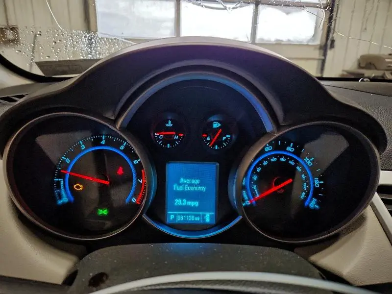 2012 CHEVROLET CRUZE LT  