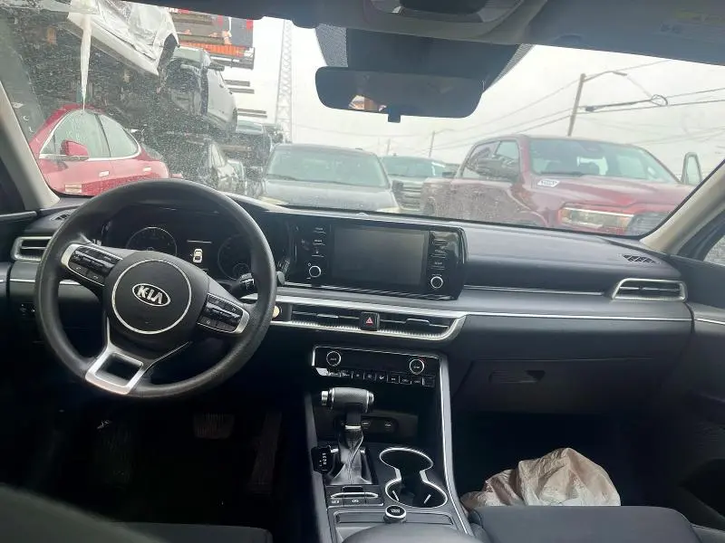 2022 KIA K5 LXS GOLD