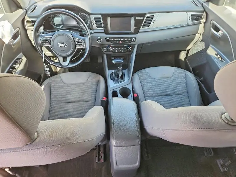2018 KIA NIRO LX  