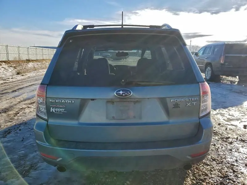 2011 SUBARU FORESTER TOURING  