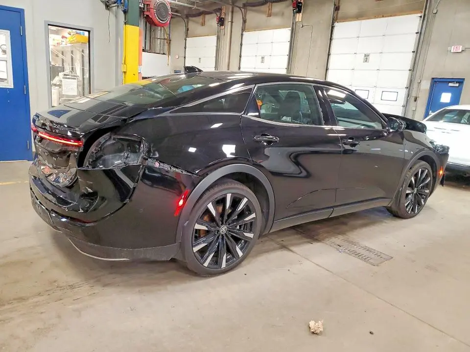 2023 TOYOTA CROWN PLATINUM  