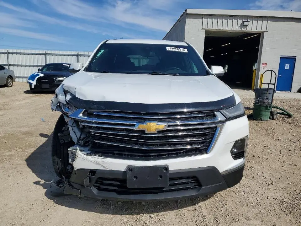 2023 CHEVROLET TRAVERSE LT  