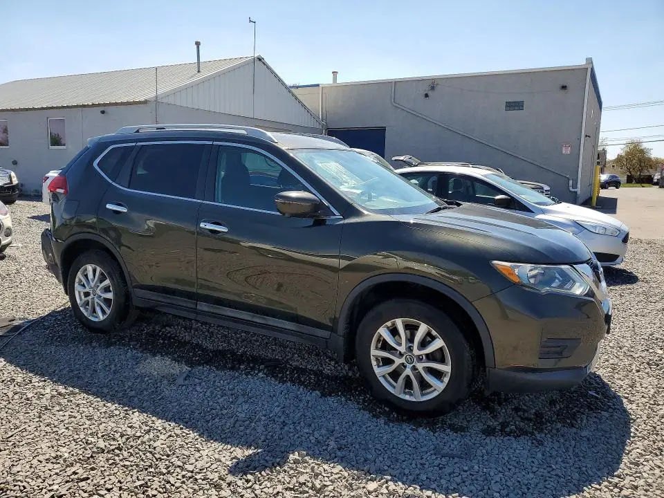 2017 NISSAN ROGUE SV  