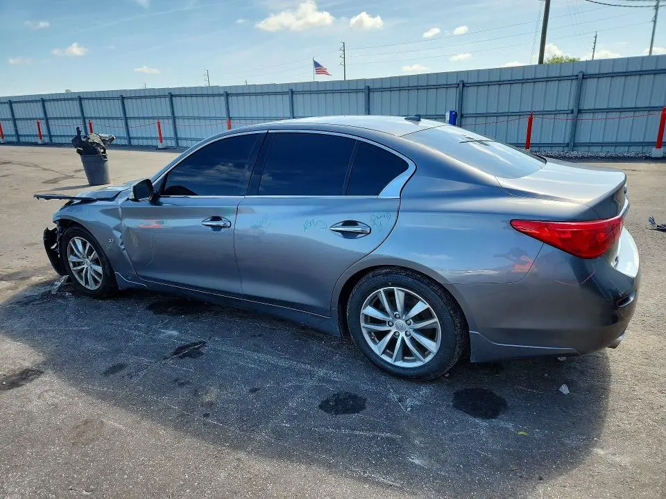 2015 INFINITI Q50 PREMIUM  