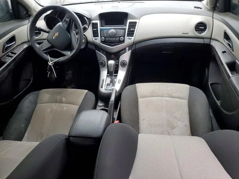 2011 CHEVROLET CRUZE LS  