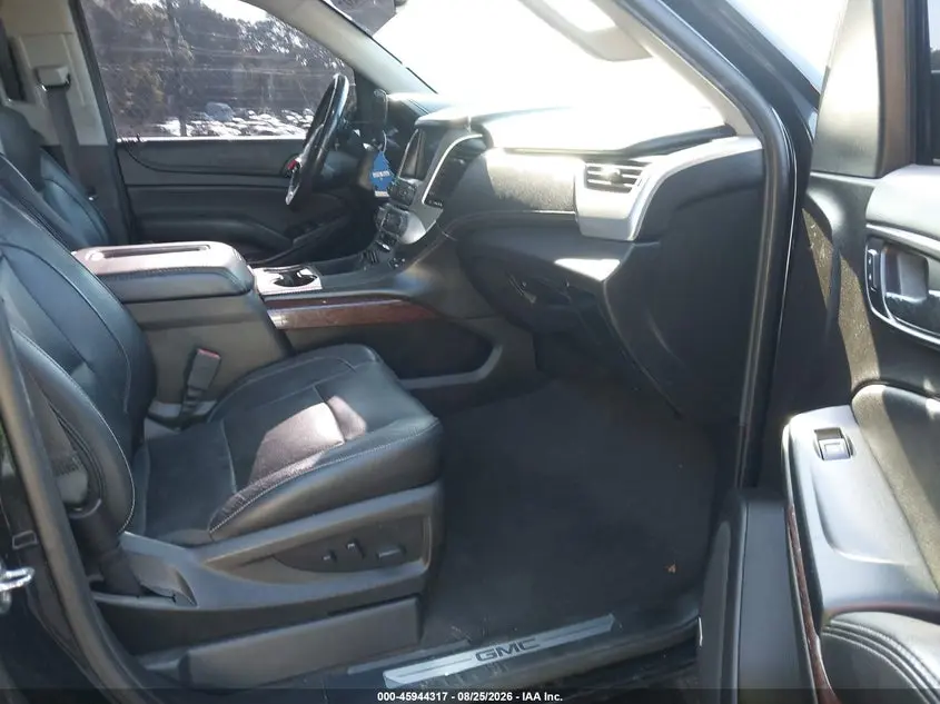 2020 GMC YUKON XL 4WD SLT