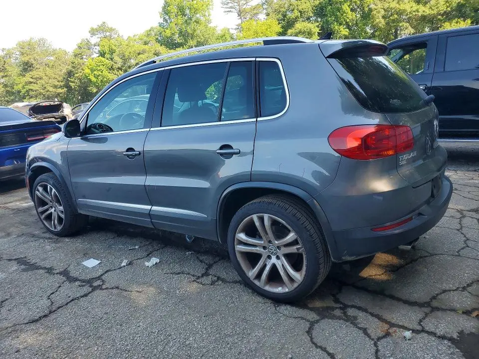 2016 VOLKSWAGEN TIGUAN S  