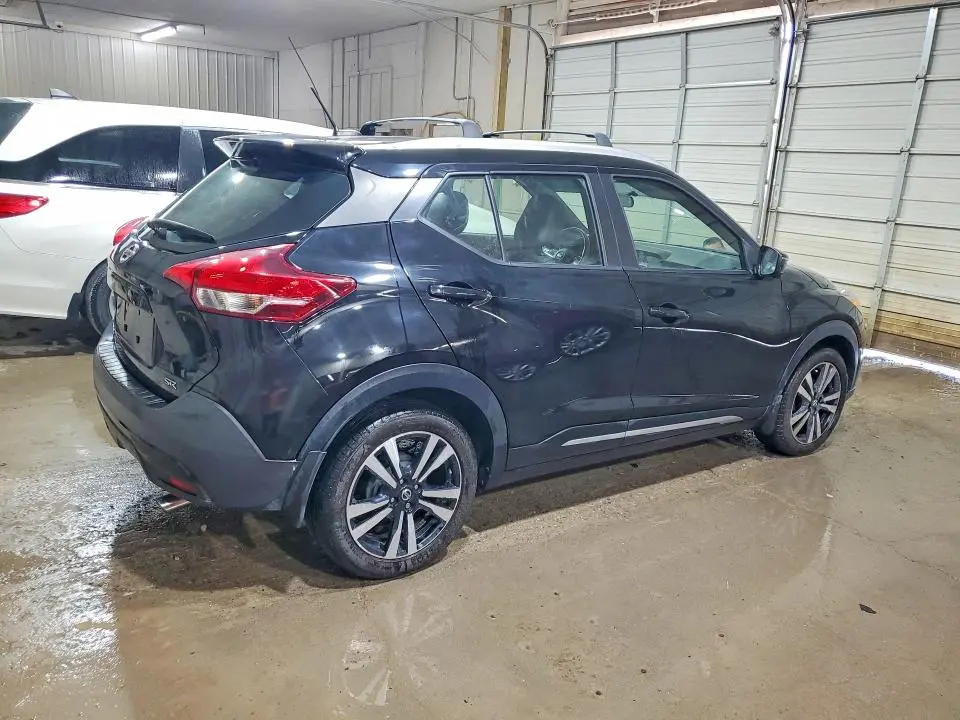 2019 NISSAN KICKS SR  