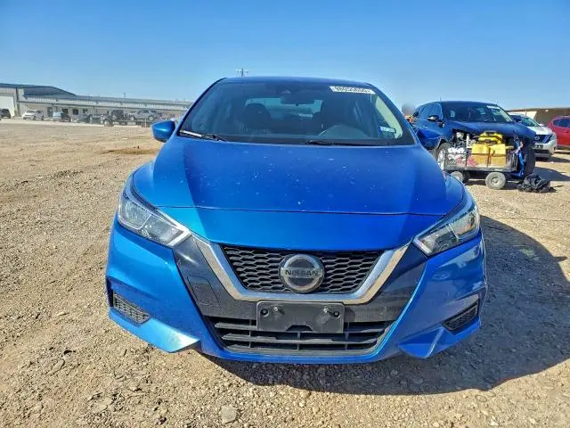 2022 NISSAN VERSA SV  
