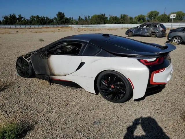 2016 BMW I8   