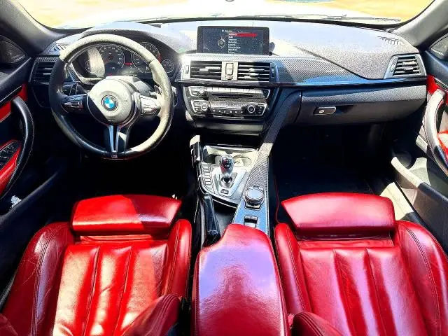 2016 BMW M4   