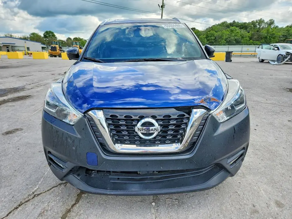 2020 NISSAN KICKS SR  
