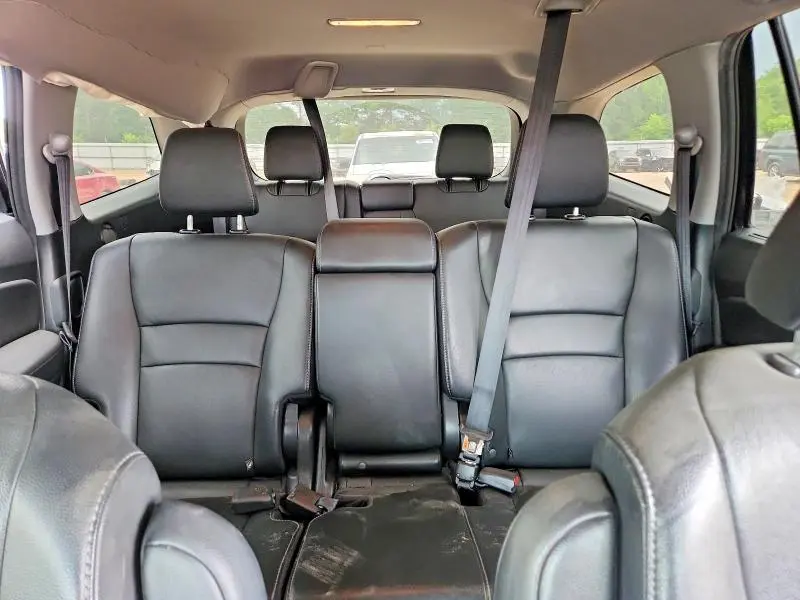 2021 HONDA PILOT SE  