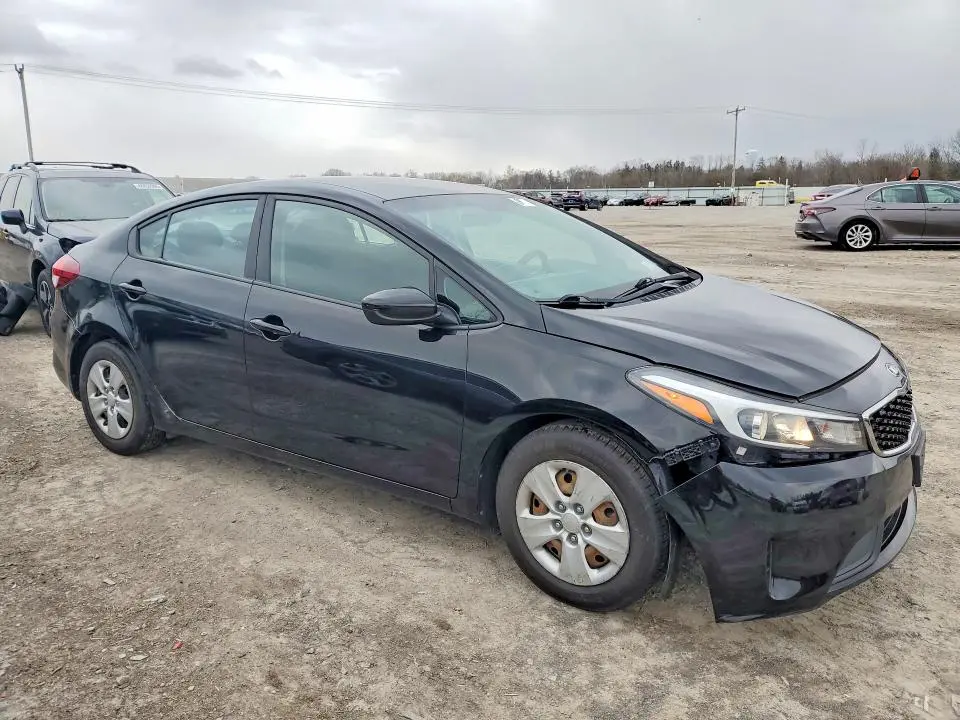 2018 KIA FORTE LX  