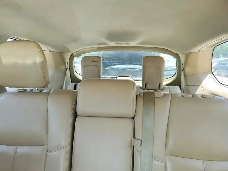 2018 NISSAN PATHFINDER SL  