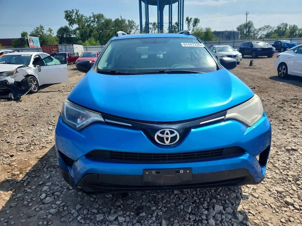 2016 TOYOTA RAV4 LE  