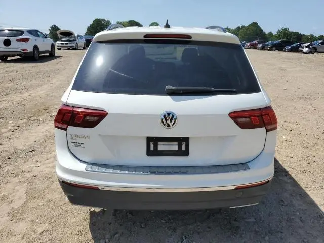 2020 VOLKSWAGEN TIGUAN SE  