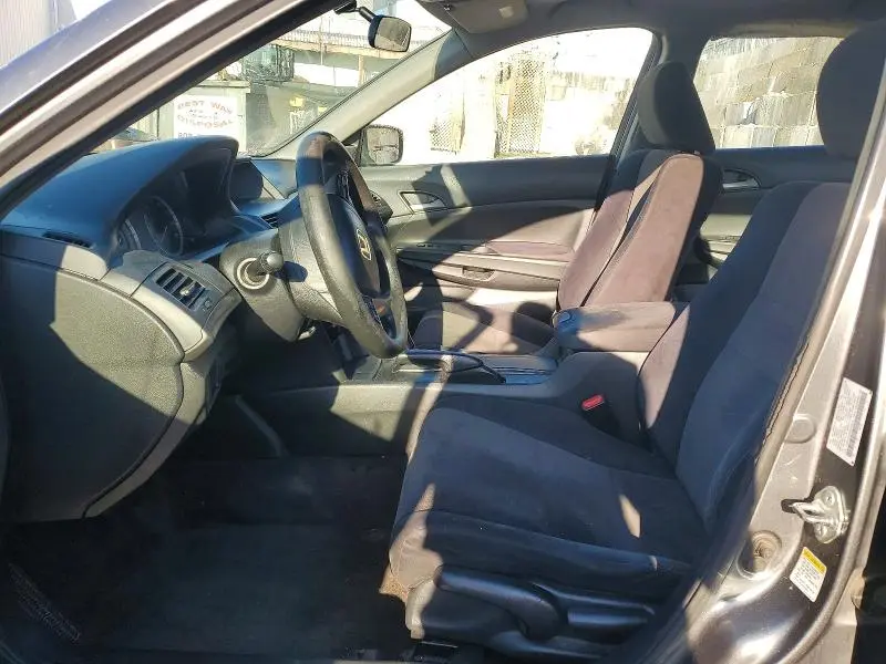2010 HONDA ACCORD LX  