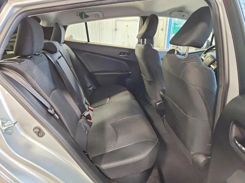 2016 TOYOTA PRIUS THREE  