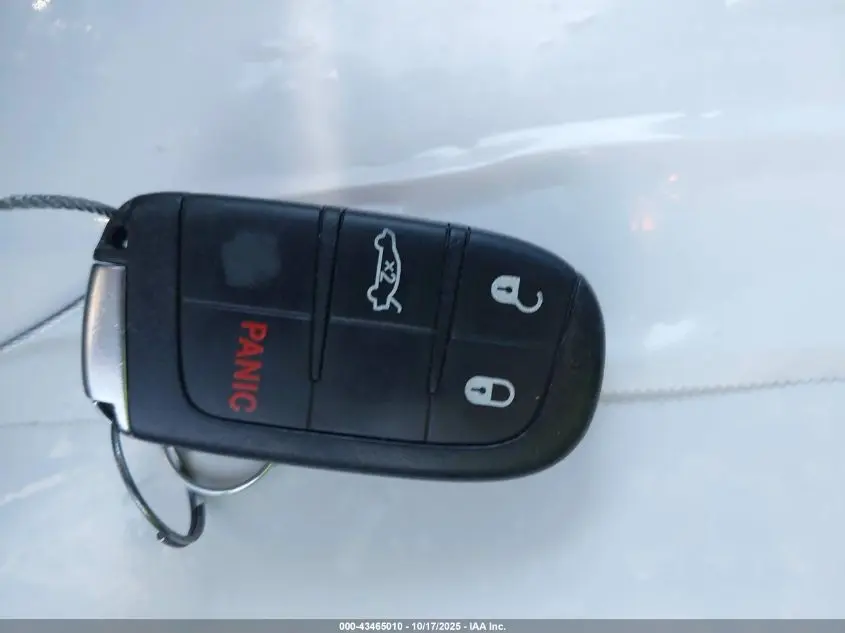 2014 DODGE CHARGER SE