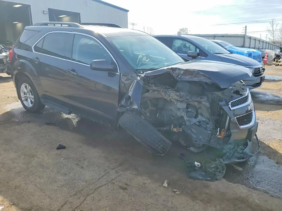 2015 CHEVROLET EQUINOX LT  