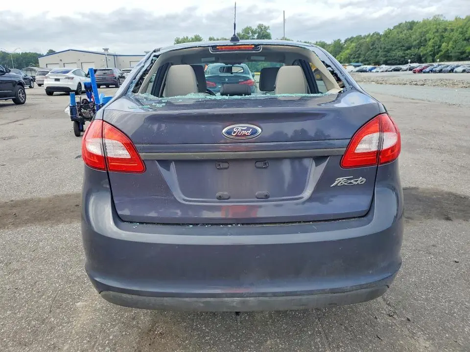 2013 FORD FIESTA S  