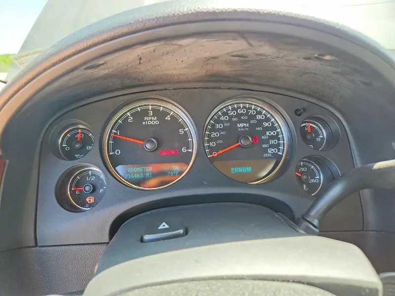 2011 CHEVROLET SUBURBAN K1500 LS  