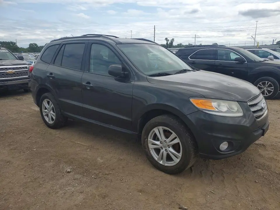 2012 HYUNDAI SANTA FE SE  