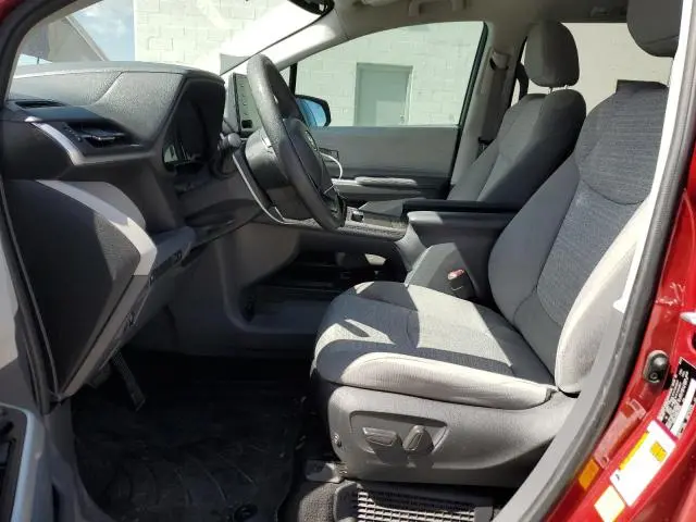 2022 TOYOTA SIENNA LE  