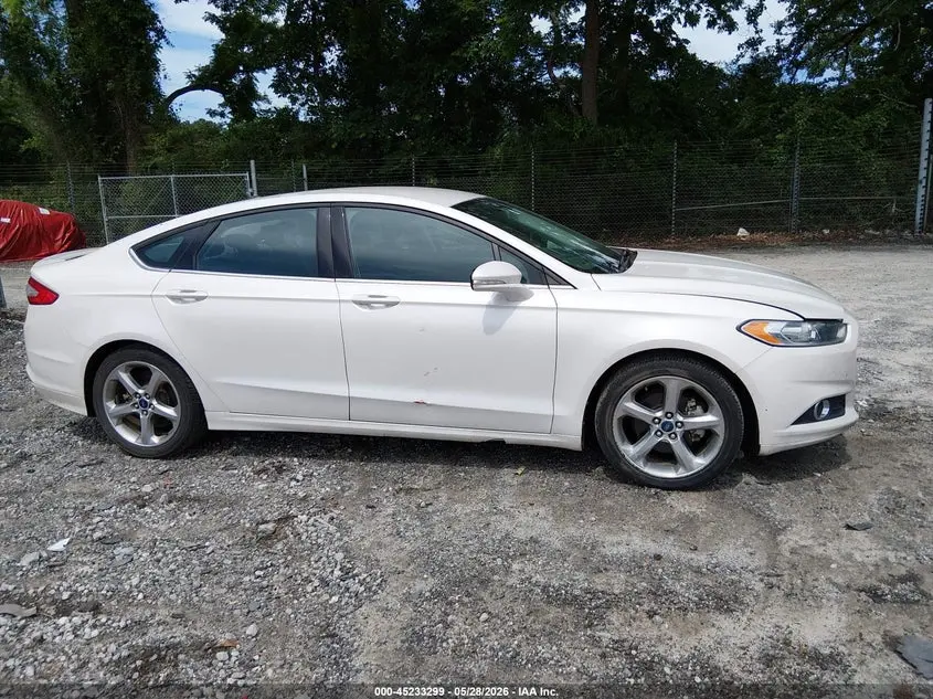 2013 FORD FUSION SE