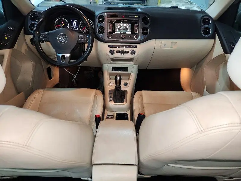 2013 VOLKSWAGEN TIGUAN S  