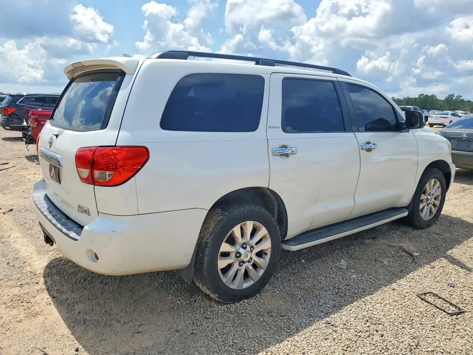 2010 TOYOTA SEQUOIA PLATINUM  