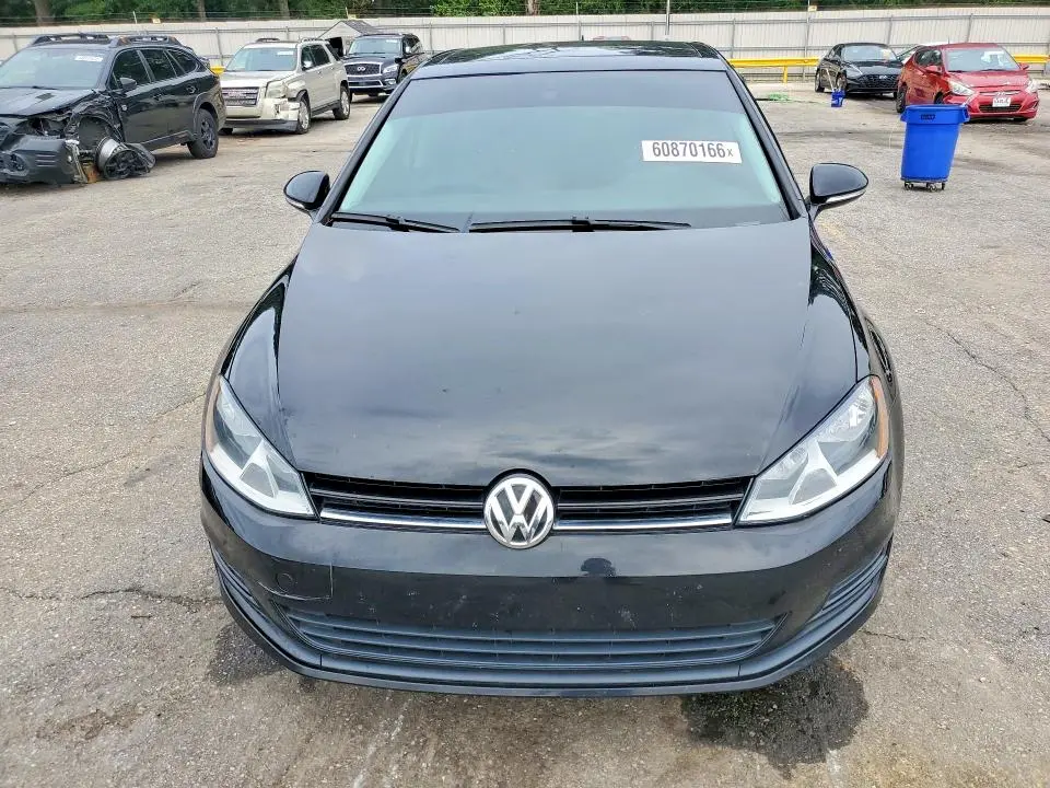 2016 VOLKSWAGEN GOLF S/SE  