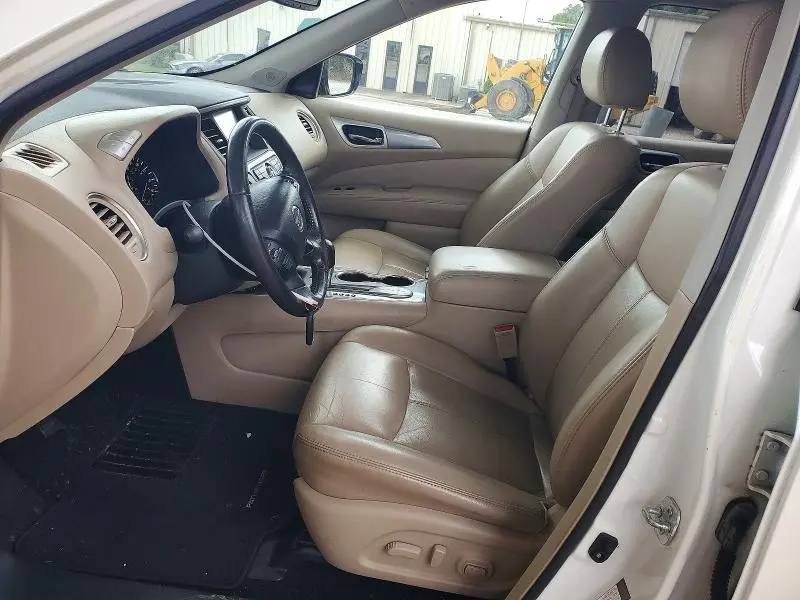 2017 NISSAN PATHFINDER SL  