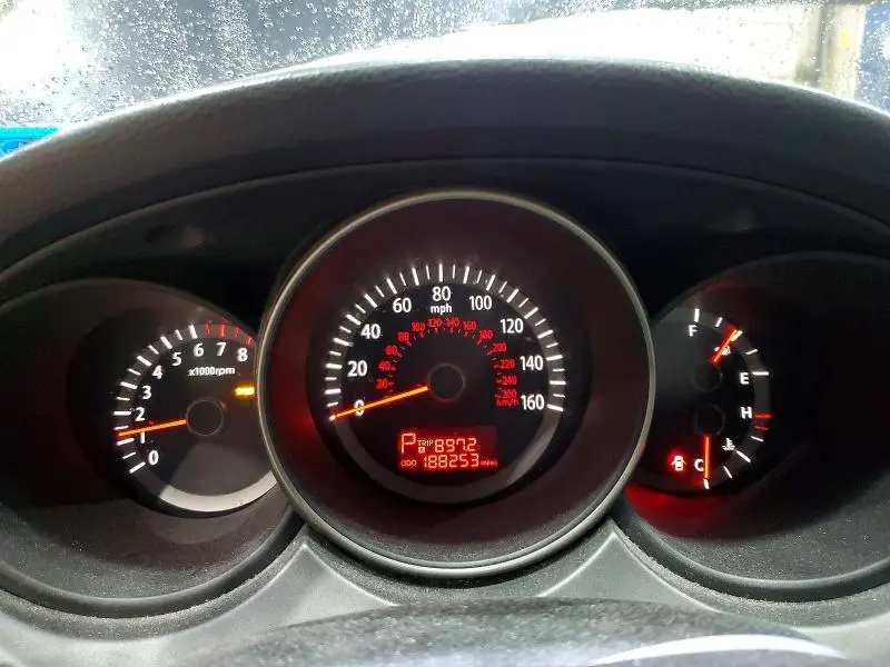 2010 KIA OPTIMA LX  