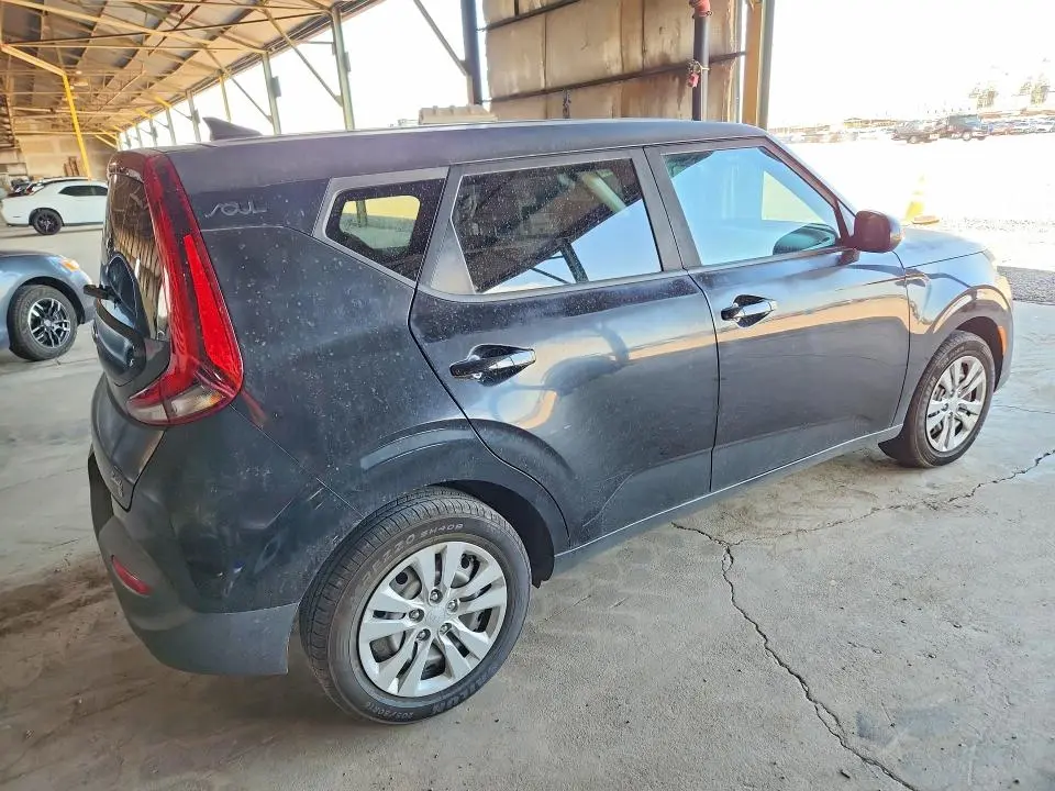 2020 KIA SOUL LX  