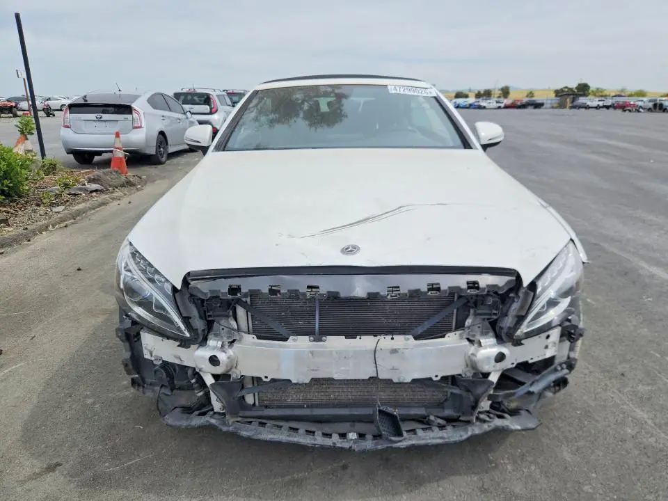 2018 MERCEDES-BENZ C 300  