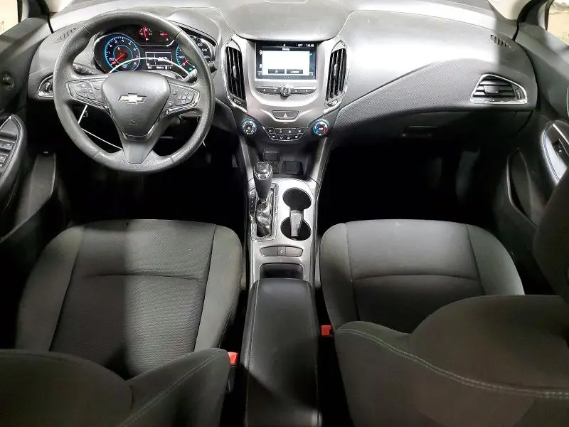 2016 CHEVROLET CRUZE LT  