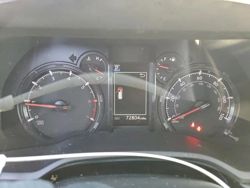 2023 TOYOTA 4RUNNER SE  