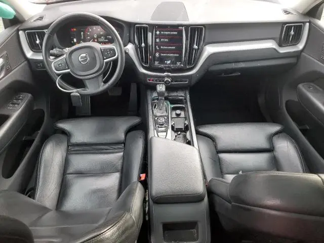 2019 VOLVO XC60 T5 MOMENTUM  