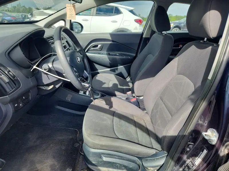 2015 KIA RIO LX  