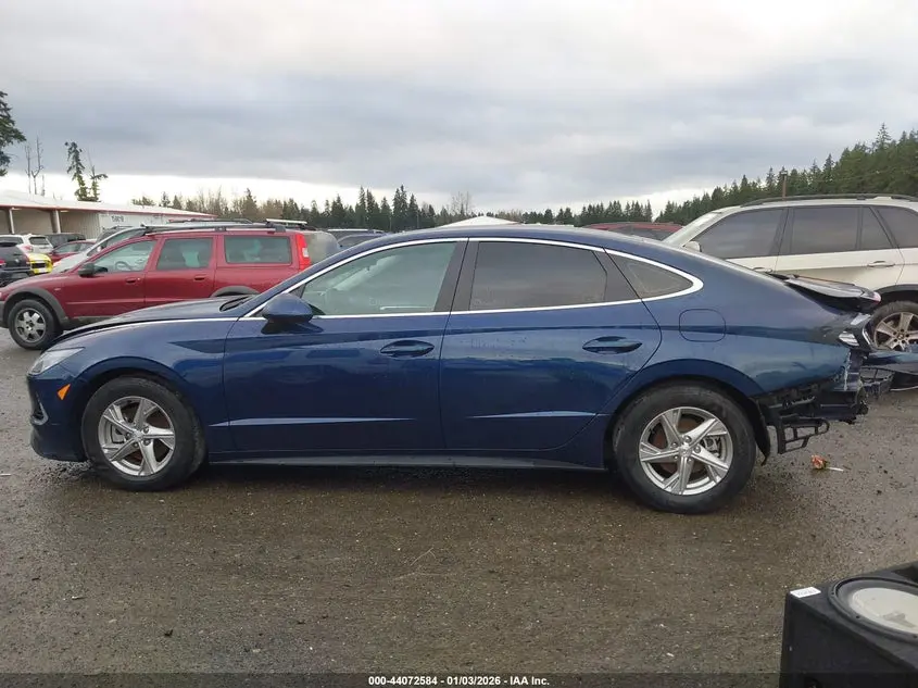 2021 HYUNDAI SONATA SE