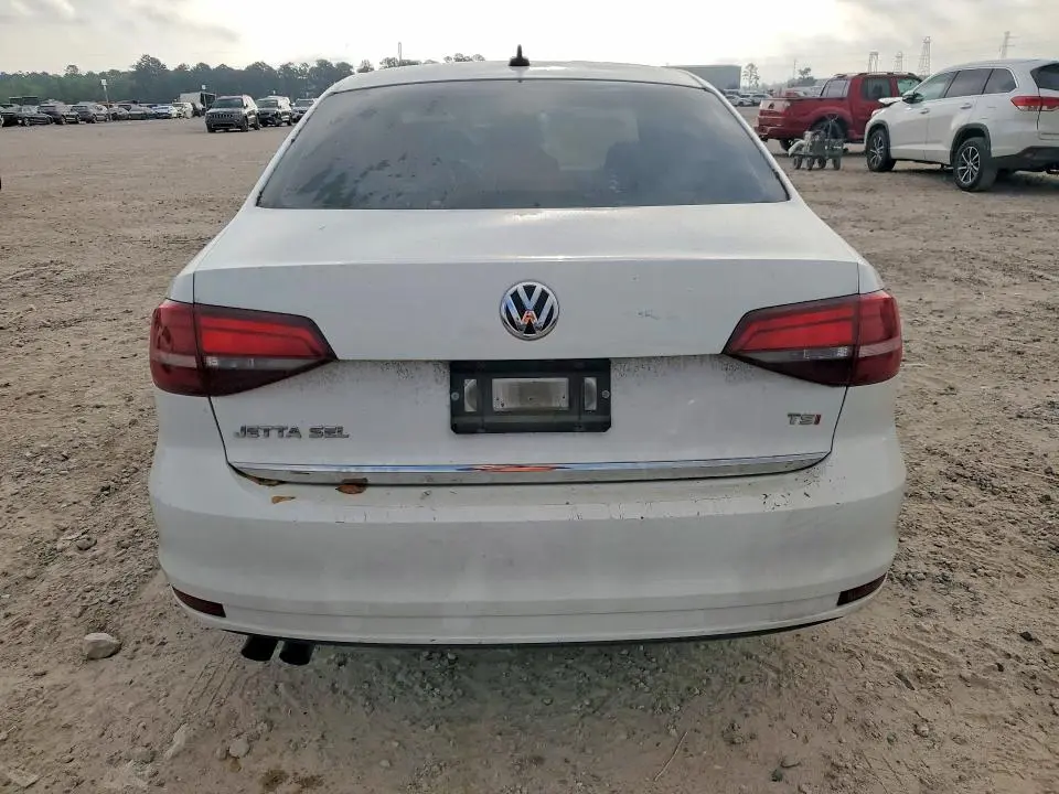 2017 VOLKSWAGEN JETTA SEL  