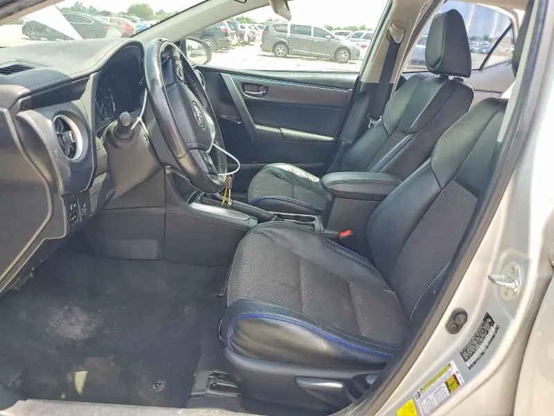 2018 TOYOTA COROLLA SE  