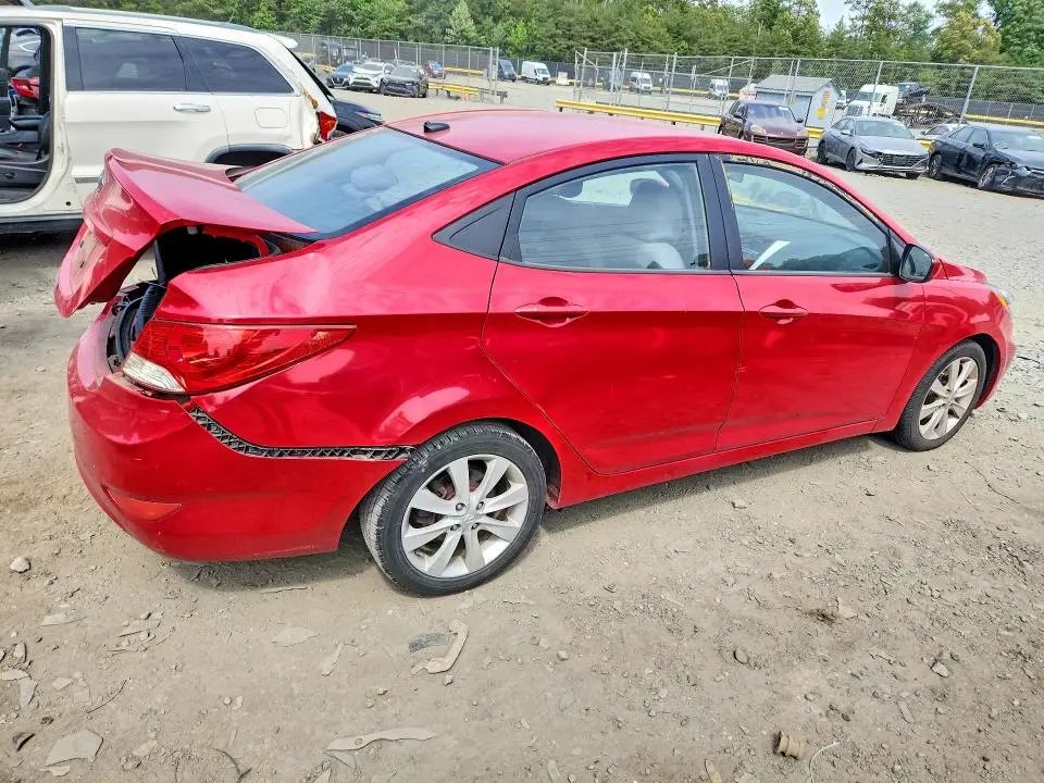 2012 HYUNDAI ACCENT GLS  
