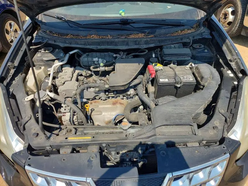 2011 NISSAN ROGUE S  